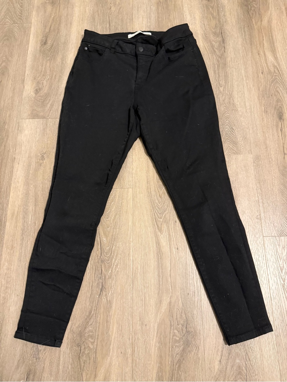 Denver Hayes curvy skinny jeans